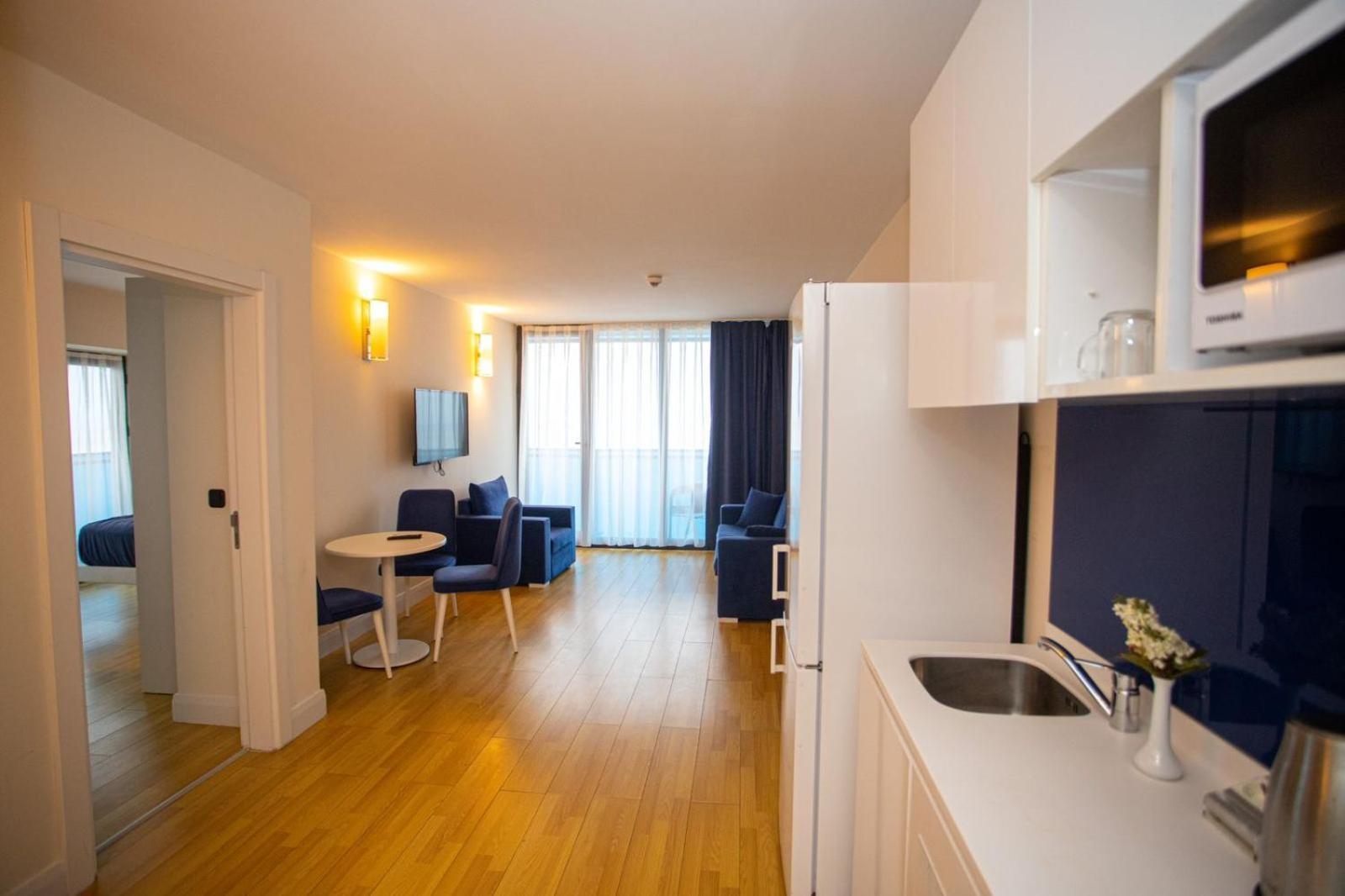 Suites Orbi City Aparthotel Batumi Luaran gambar