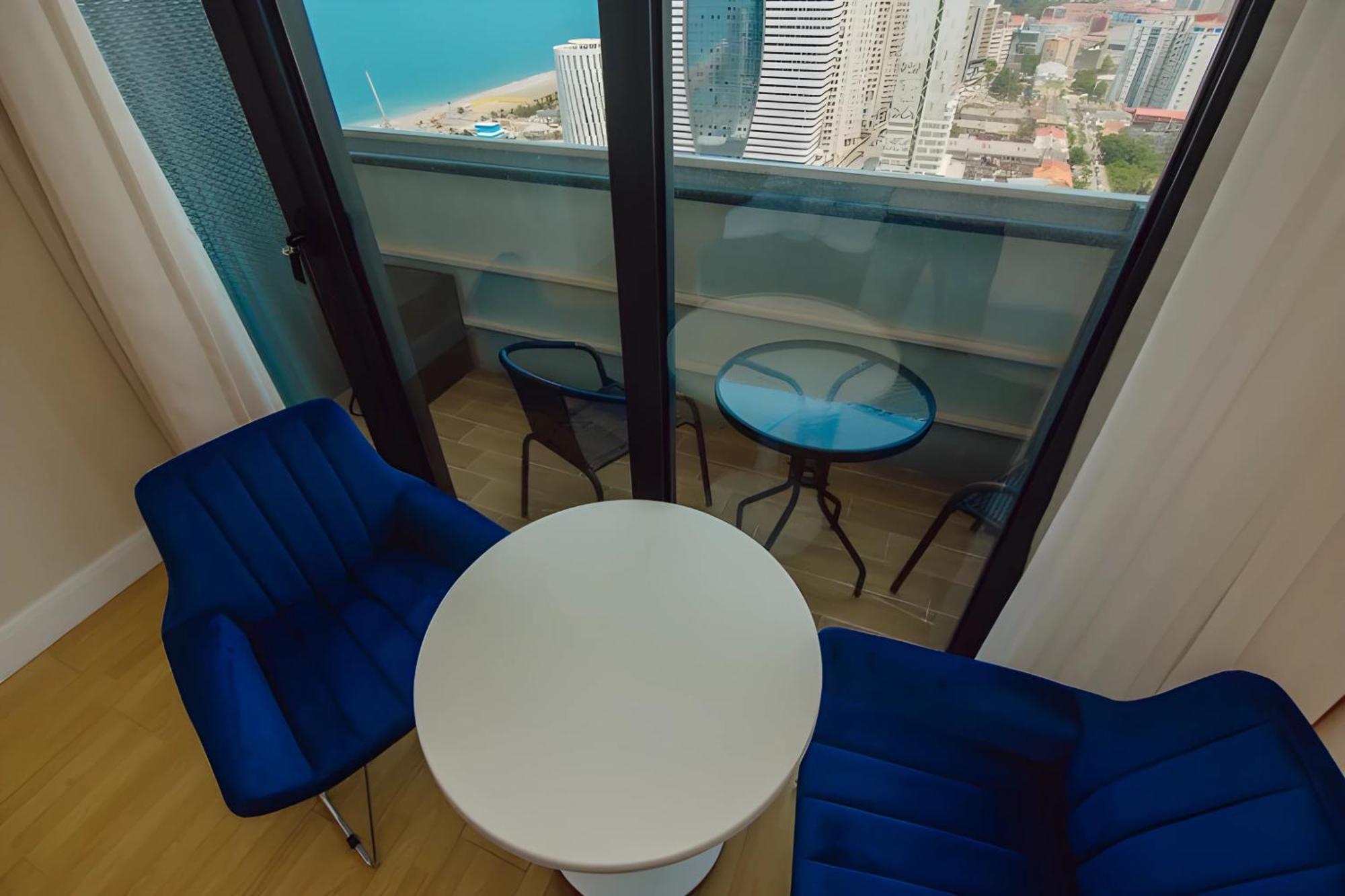 Suites Orbi City Aparthotel Batumi Luaran gambar